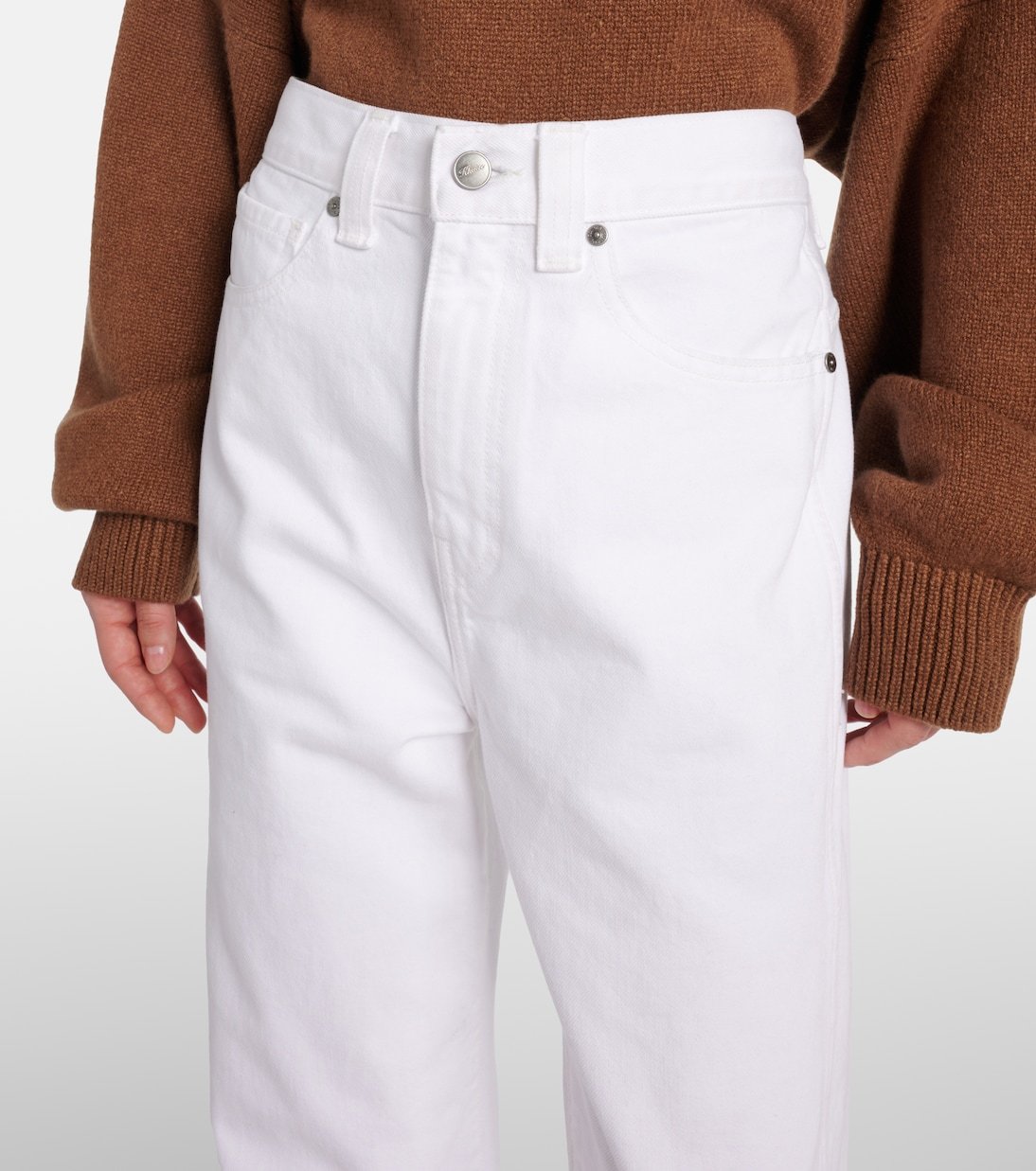 Khaite Bonnie Low-rise Straight Jeans In White