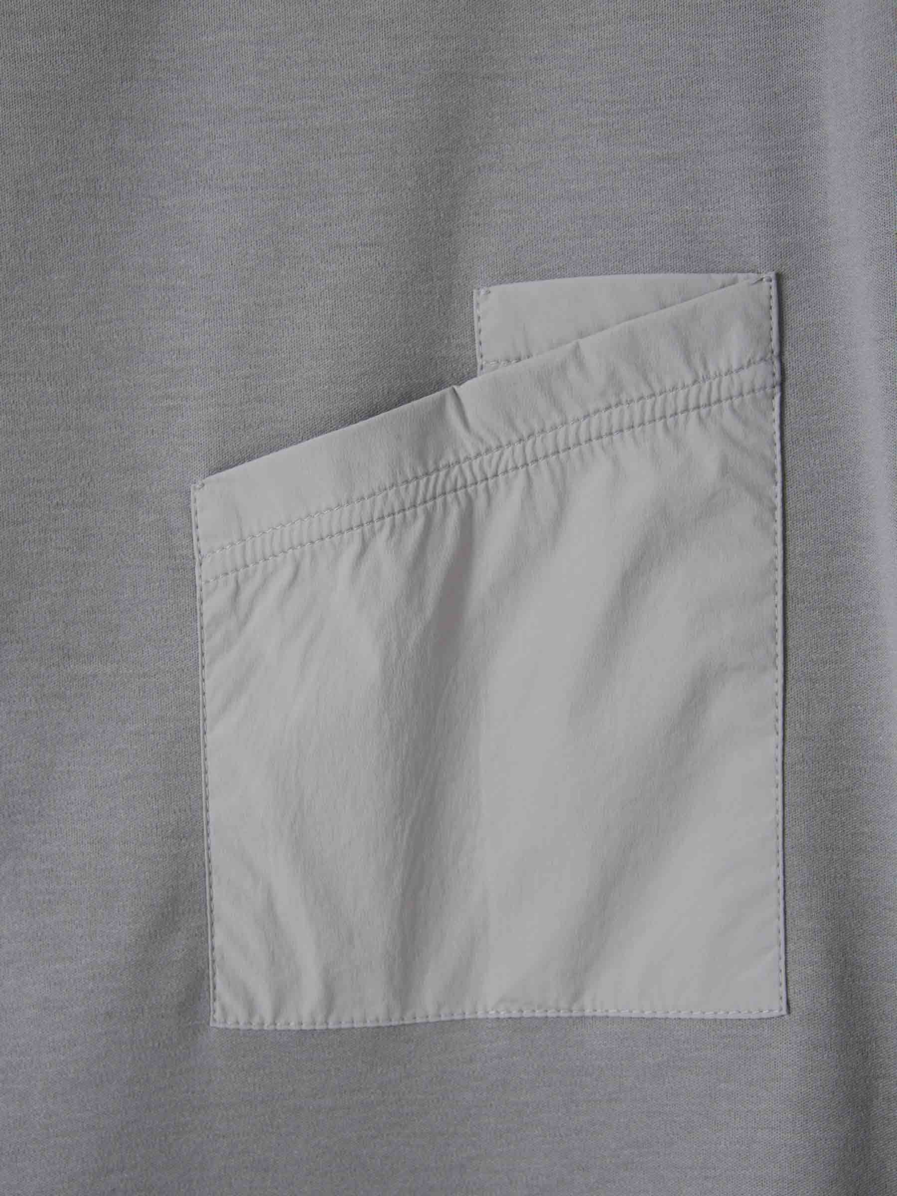 Herno Contrast Pocket T-shirt In Gray
