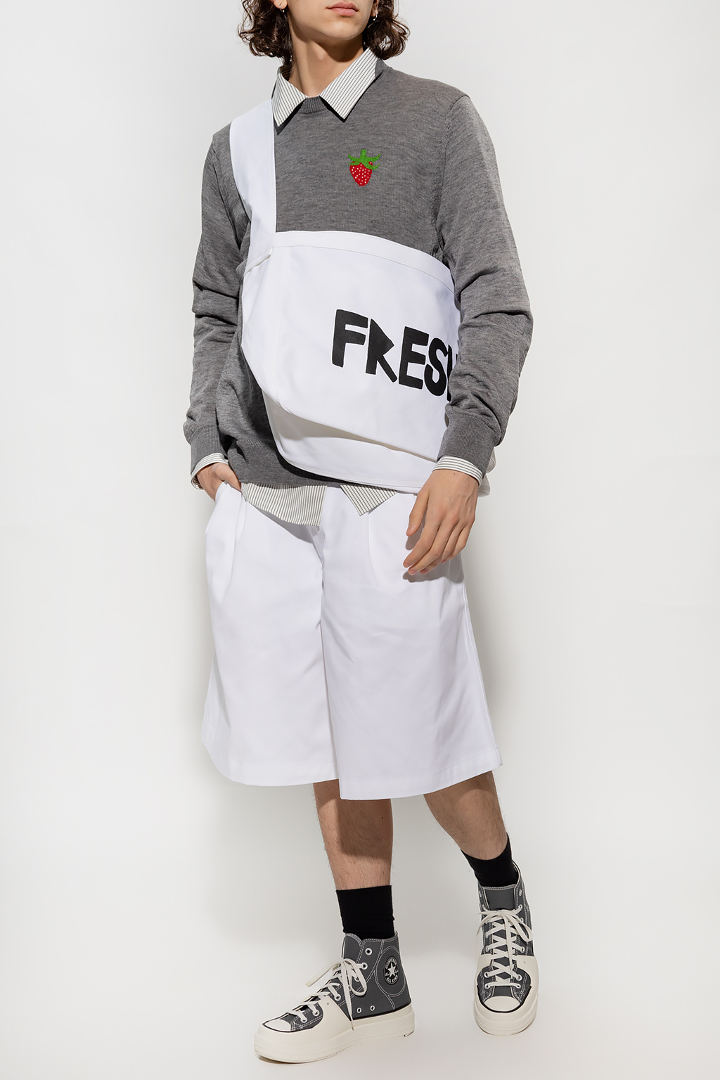 Comme Des Garçons Embroidered Crew-neck Jumper In Gray