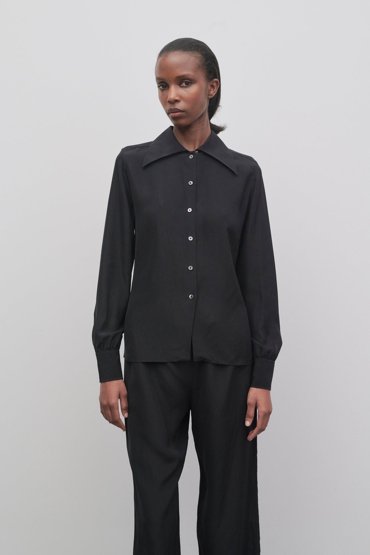 The Row Baltica Buttoned Shirt In Black