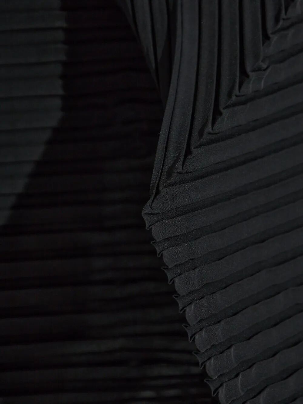 Issey Miyake Pleated High-neck Dress In Black