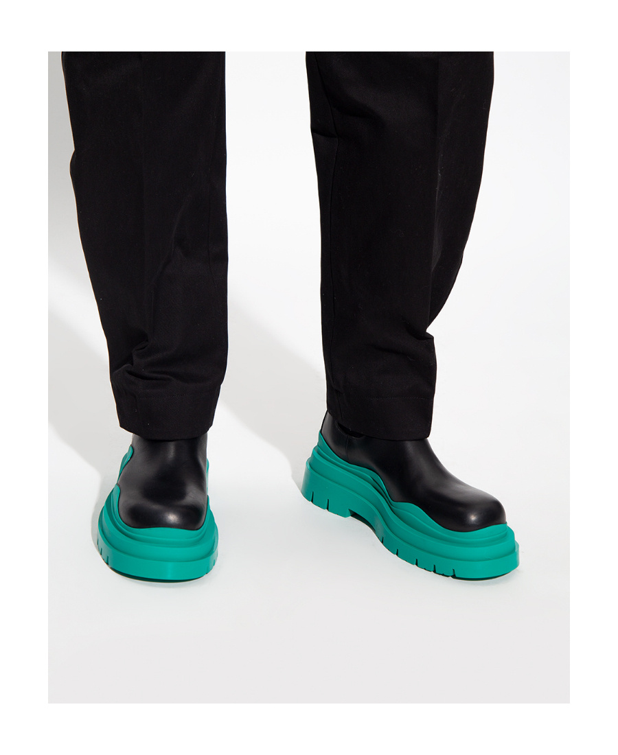 Bottega Veneta Tire Contrast-sole Boots In Black