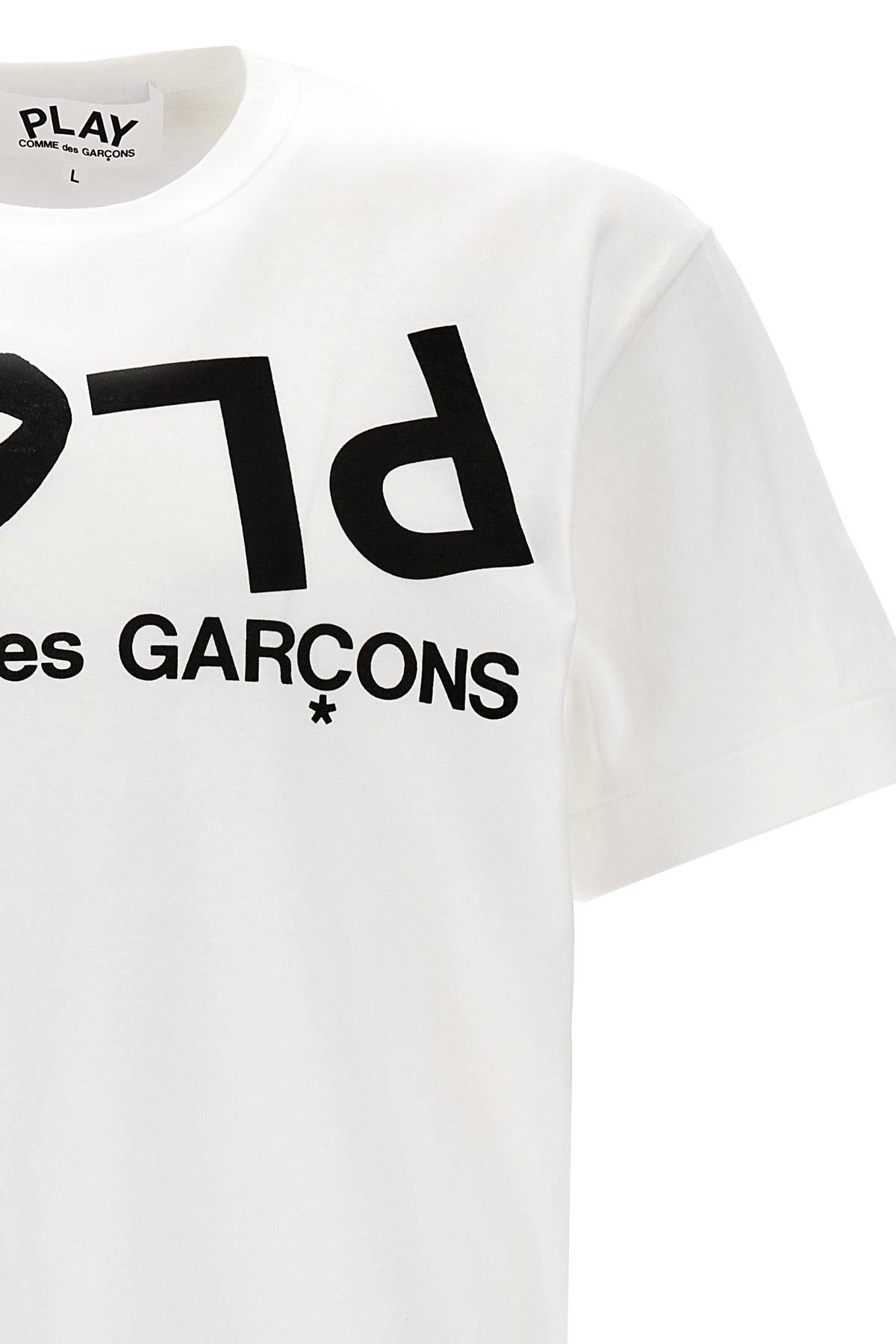 Comme Des Garçons Play Item O-neck Short-sleeved T-shirt In White