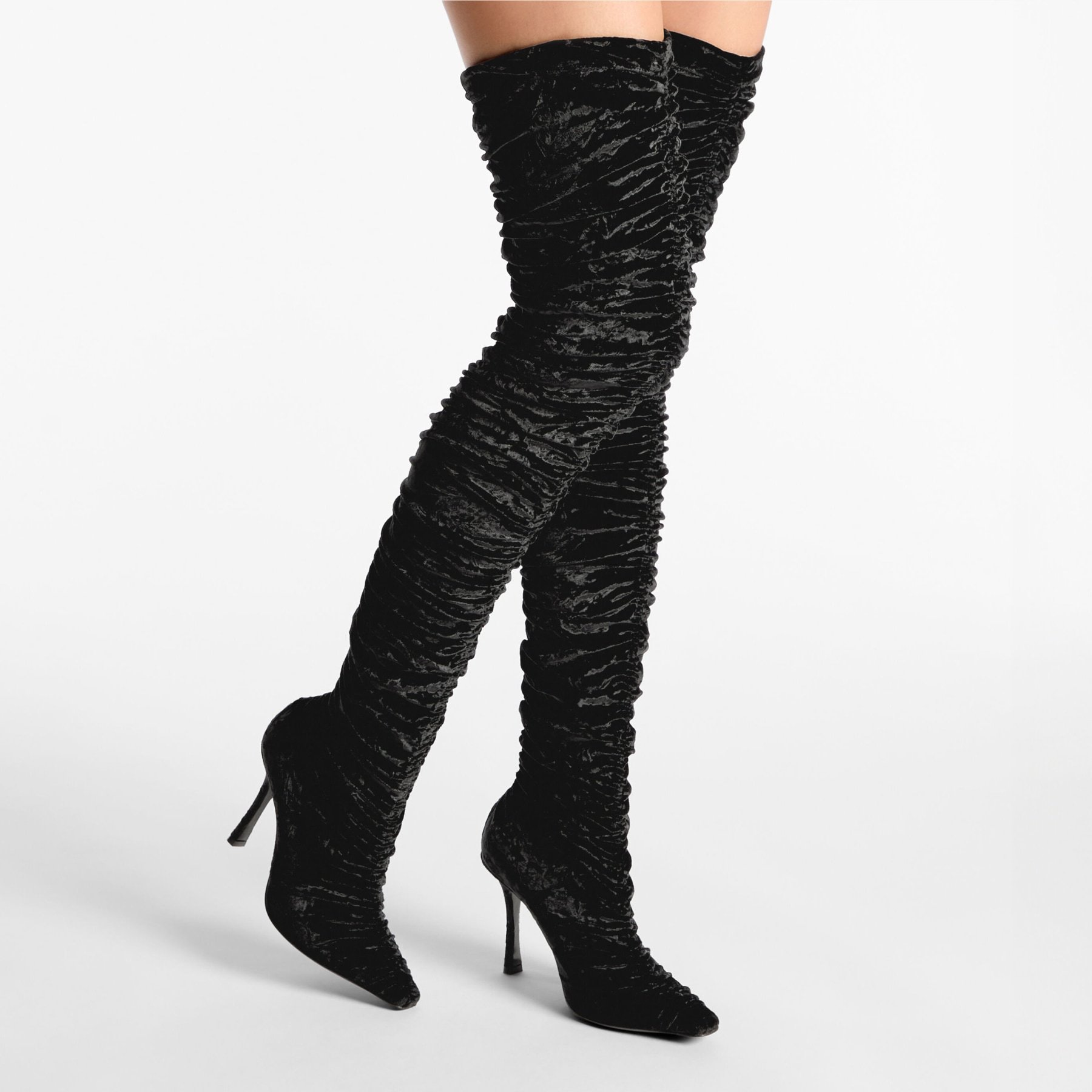 Jimmy Choo Lotta 100 Ruched Crushed-velvet Over-the-knee Boots In Black