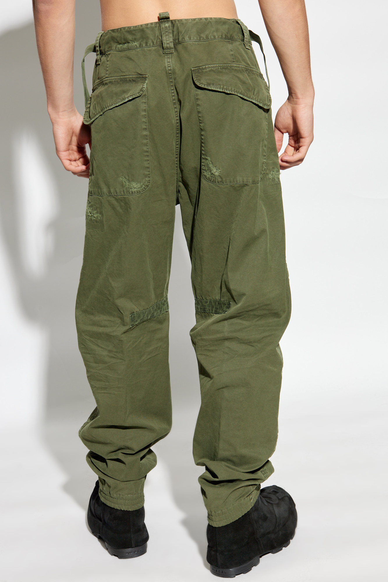 Dsquared2 Logo Patch Distressed Cargo Pants In Green