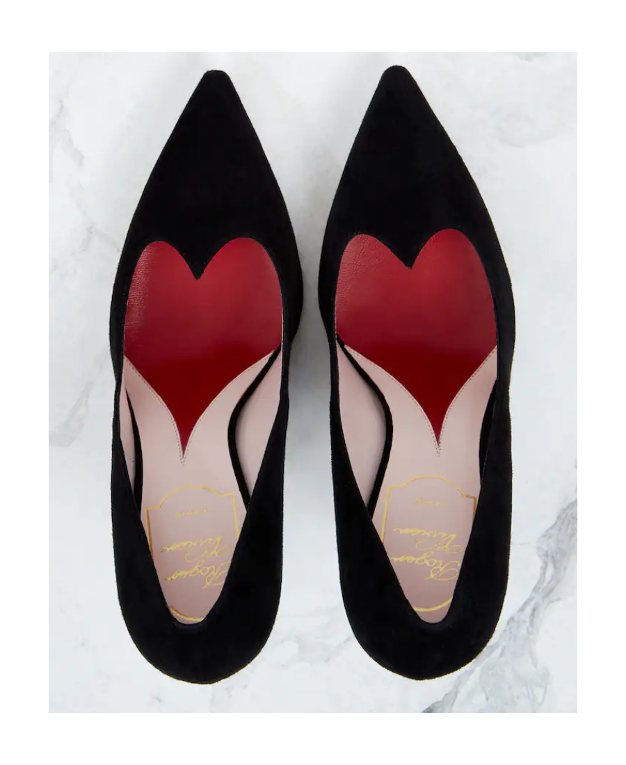Roger Vivier I Love Vivier Heart-shaped Suede Pumps In Black