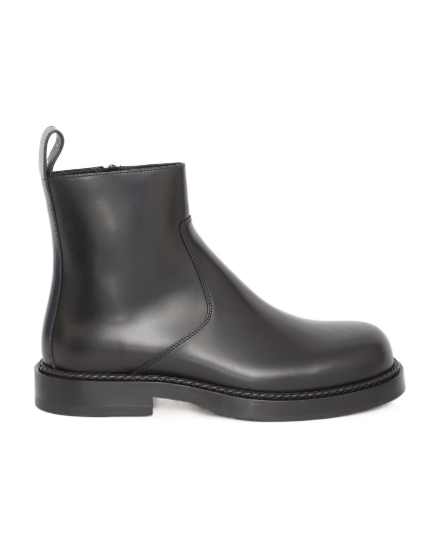 Bottega Veneta Leather Ankle Boots In Black