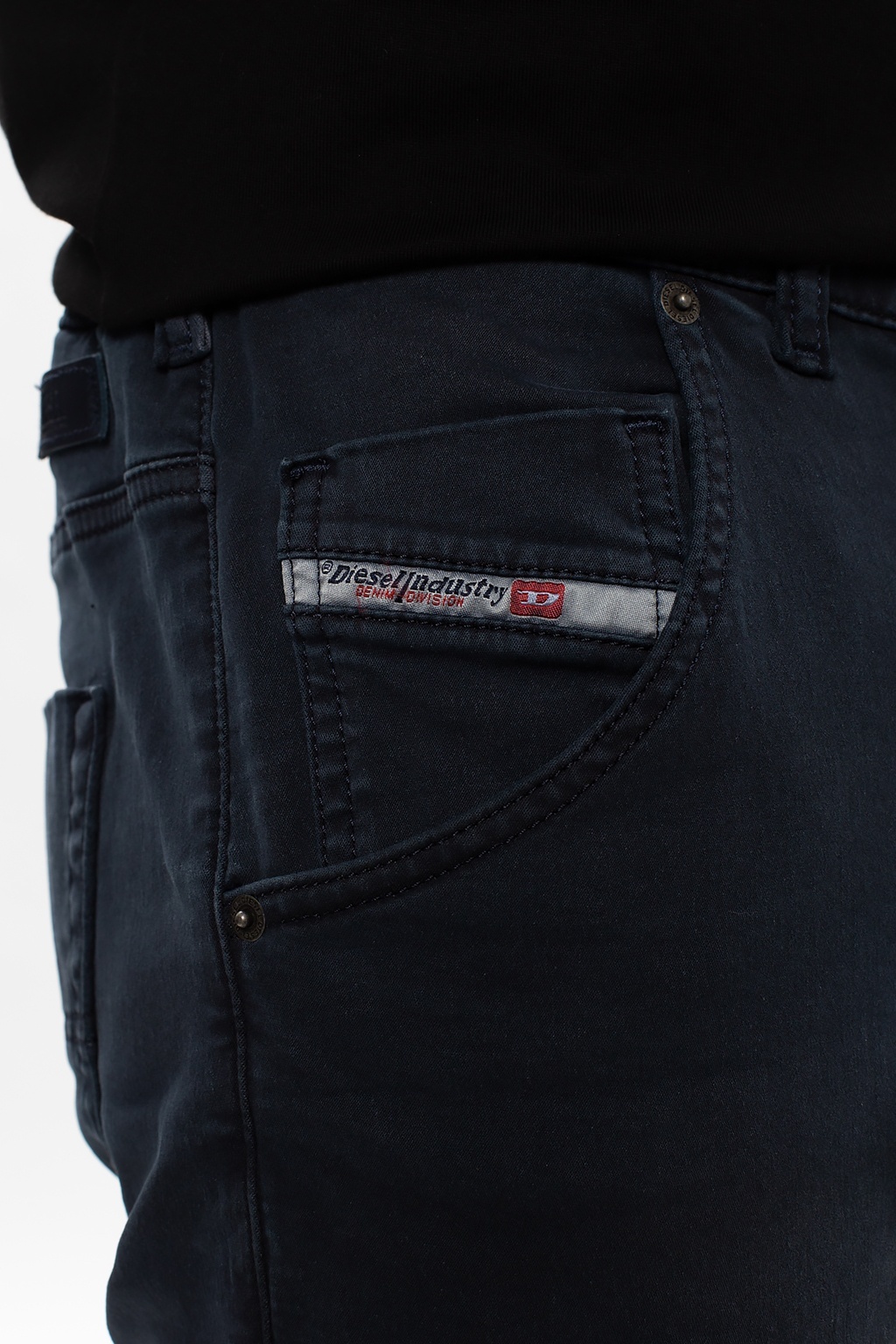 Diesel 1985 Larkee 0688h Straight Leg Stretch Jeans In Black