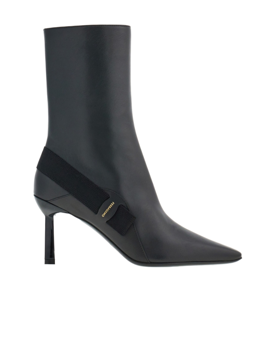 Ferragamo 85mm Vara-bow Leather Ankle Boots In Black