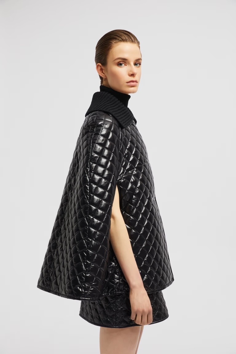 Moncler Quiletd Padded Cape In Black