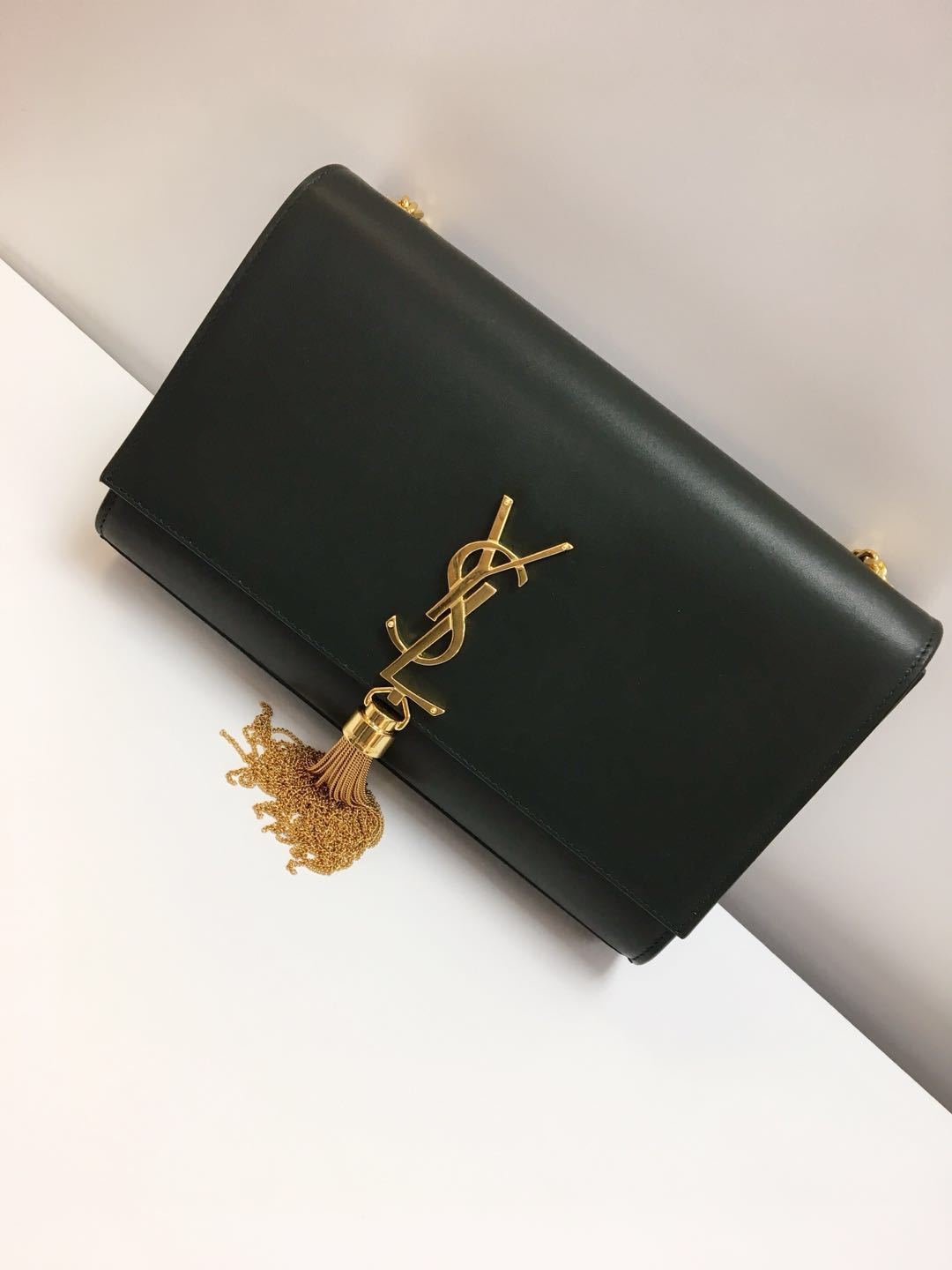 Saint Laurent Medium Monogram Kate Shoulder Bag In Green