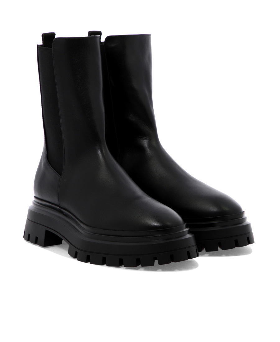 Stuart Weitzman Round-headed Ankle Boots In Black