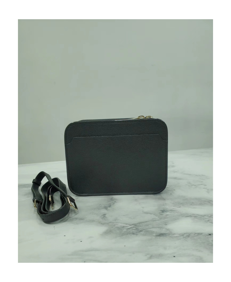 Valextra Logo Shoulder Bag In Green