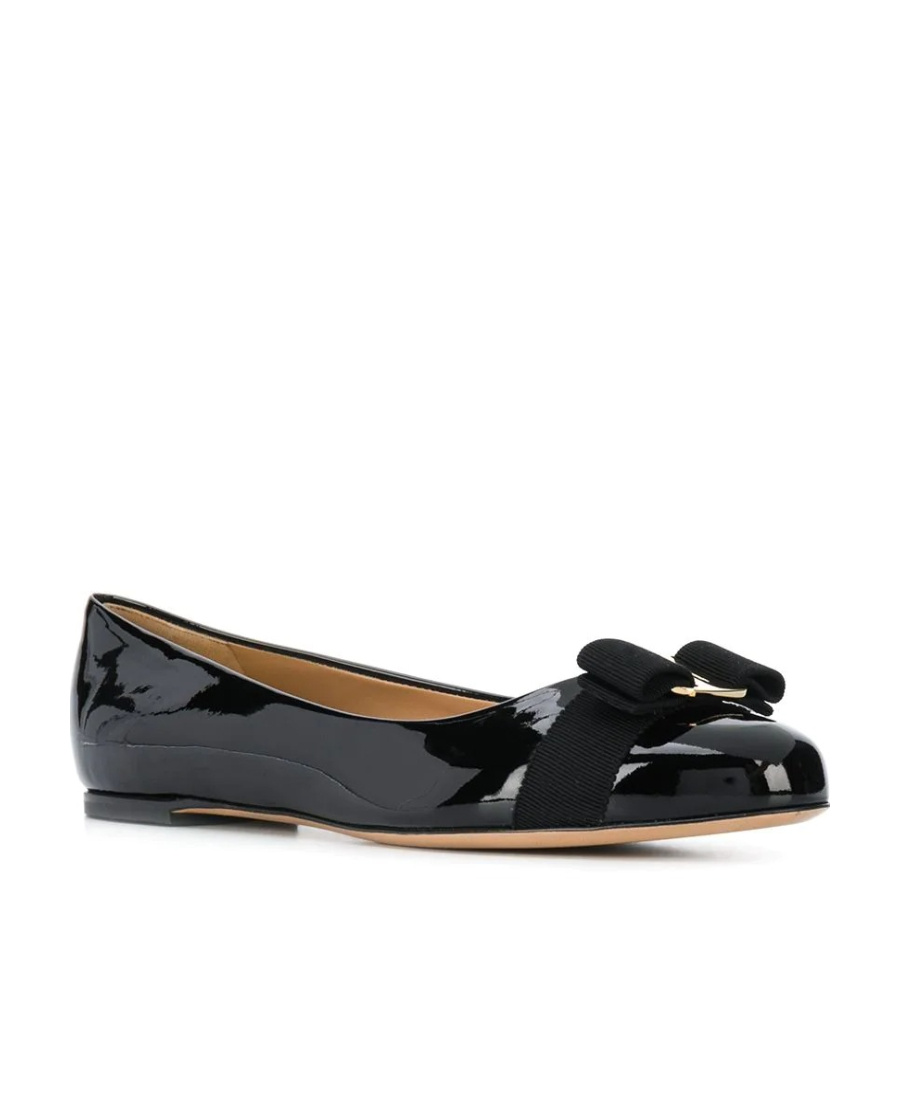 Shop Ferragamo Bow-detailing Ballerina Shoes In Black