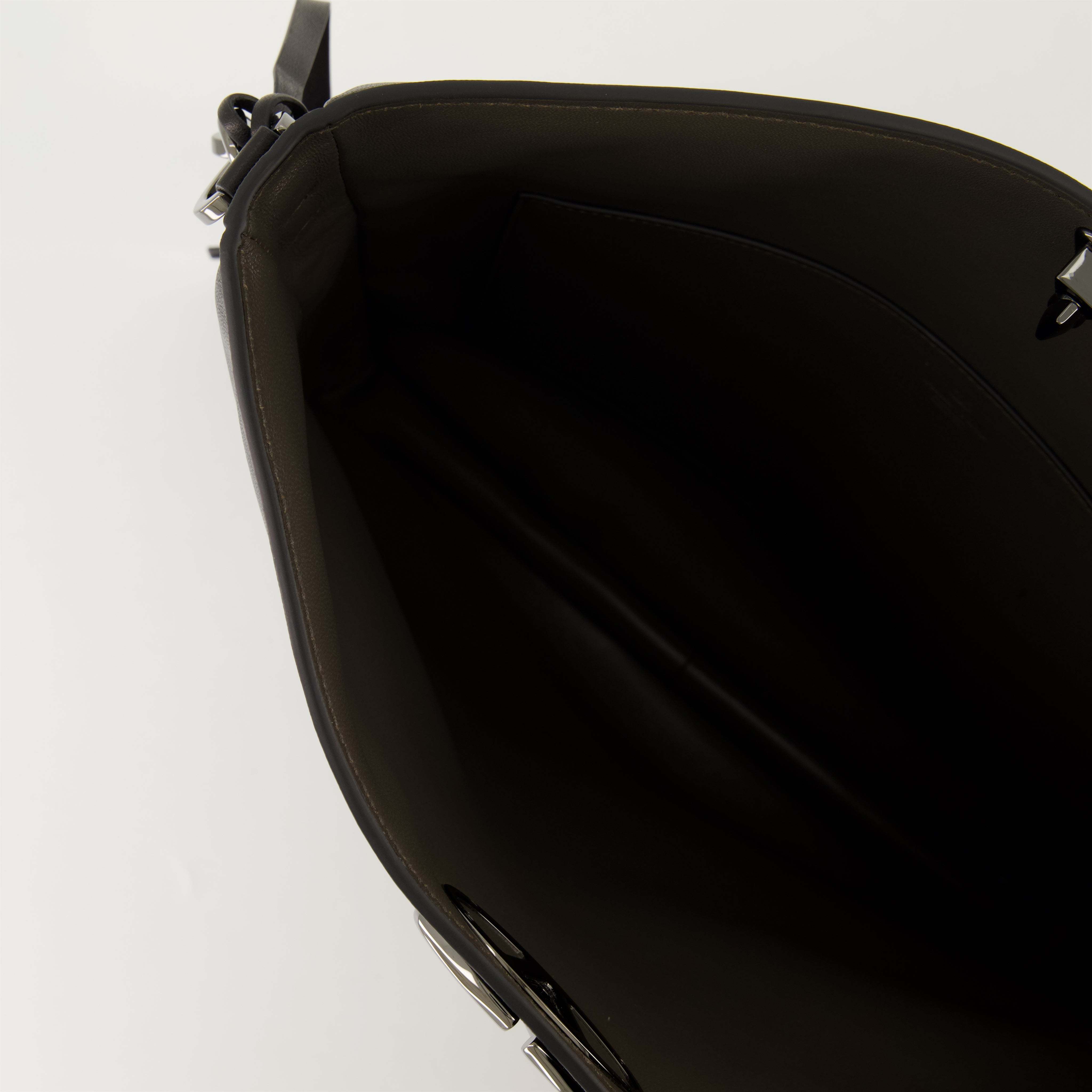 Valentino Garavani Logo Lock Leather Shoulder Bag In Black