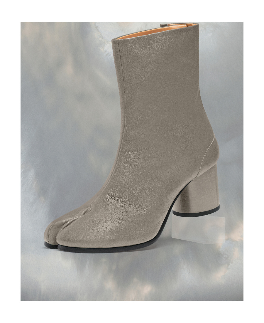 Maison Margiela Split-toed High-heeled Boots In Gray
