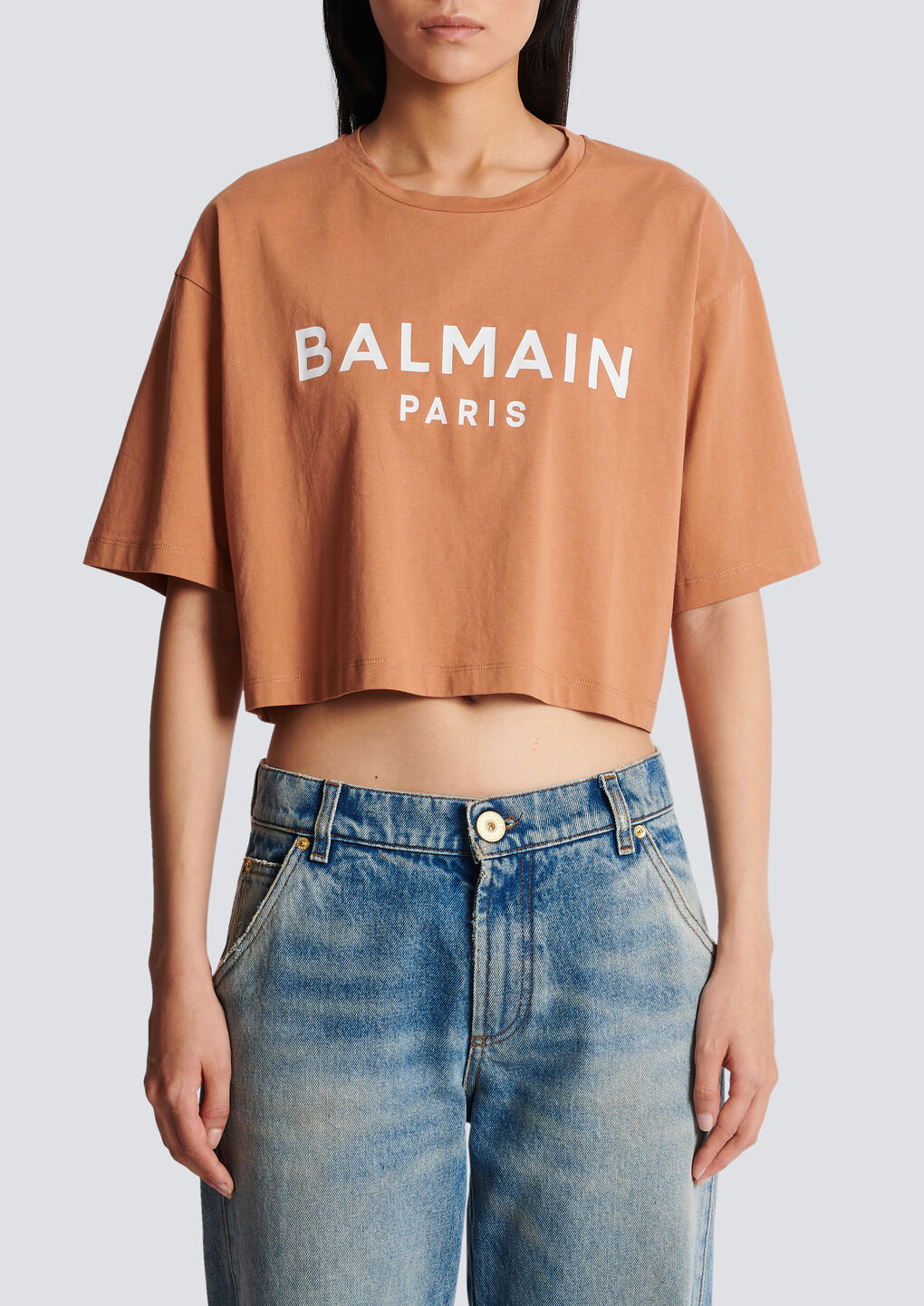Balmain Logo-print Cropped T-shirt In Nude