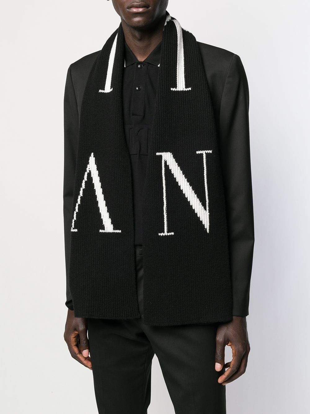 Valentino Knitted Logo Scarf In Black
