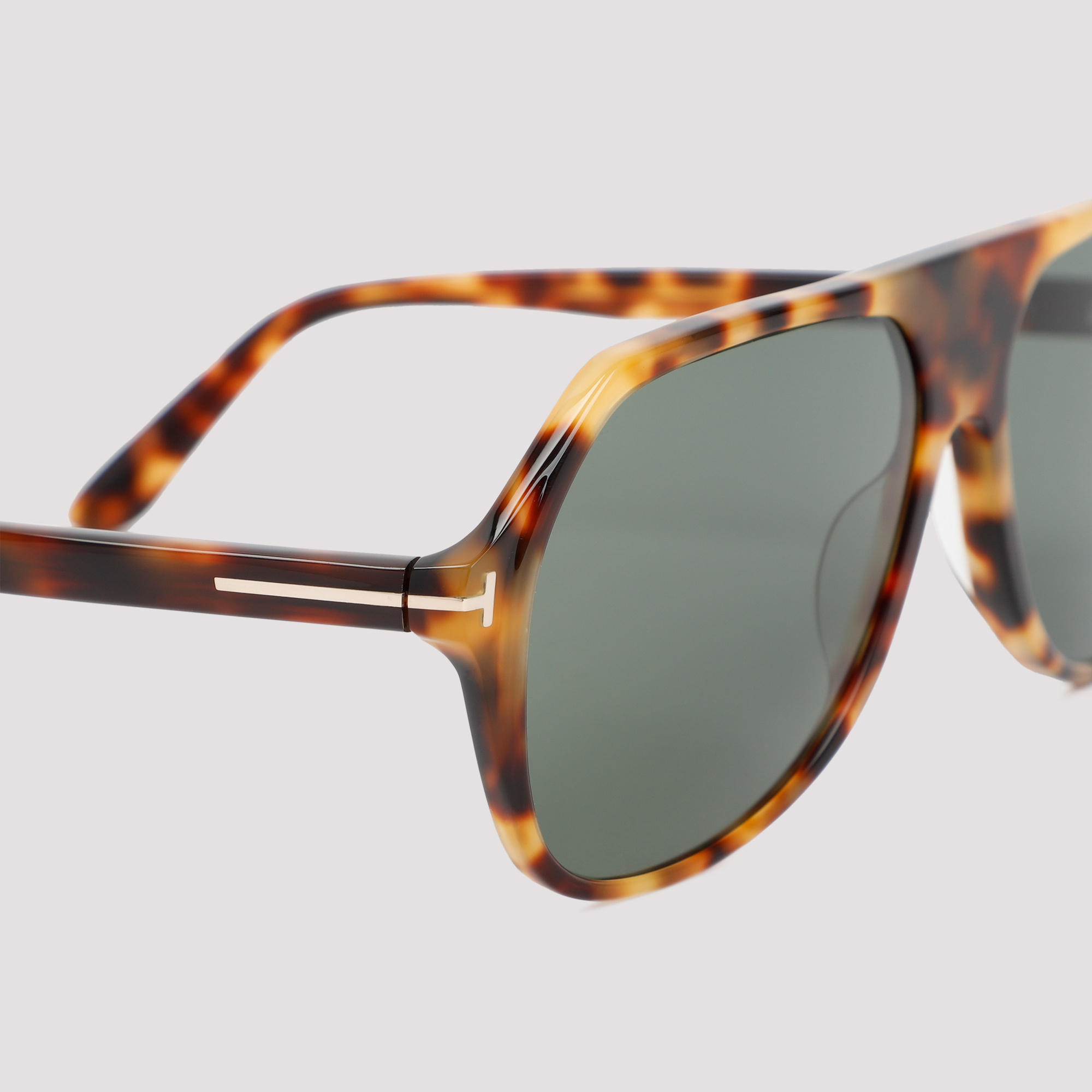Tom Ford Pilot Frame Sunglasses In Gray