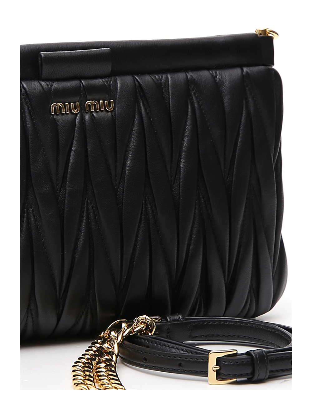 Miu Miu Matelassé Quilted Crossbody Bag In Black