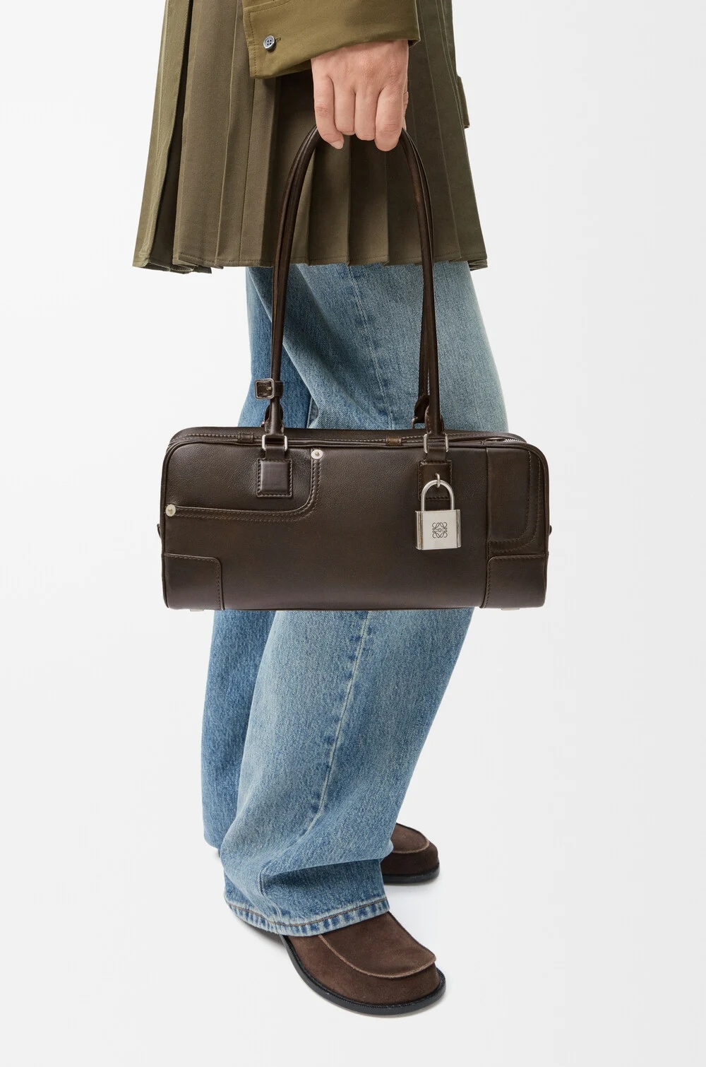 Loewe Panta Amazona 31 Cropped Bag In Shiny Calfskin In Brown