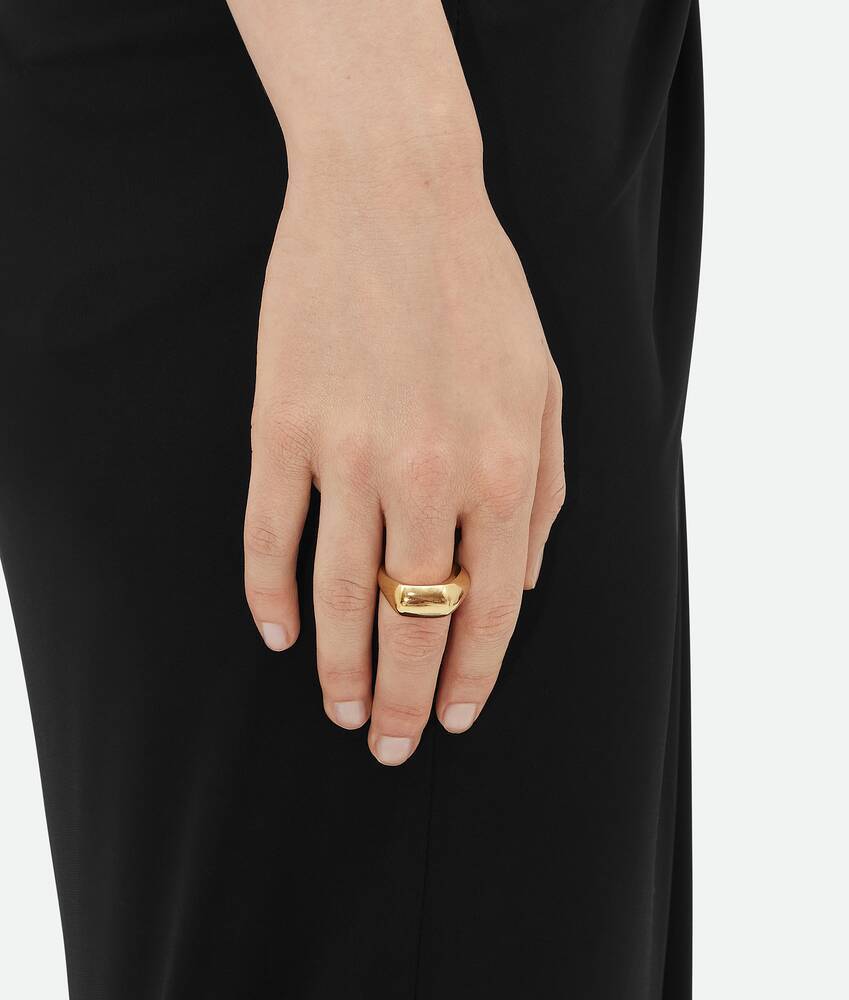 Bottega Veneta Kleiner Fin Ring In Golden