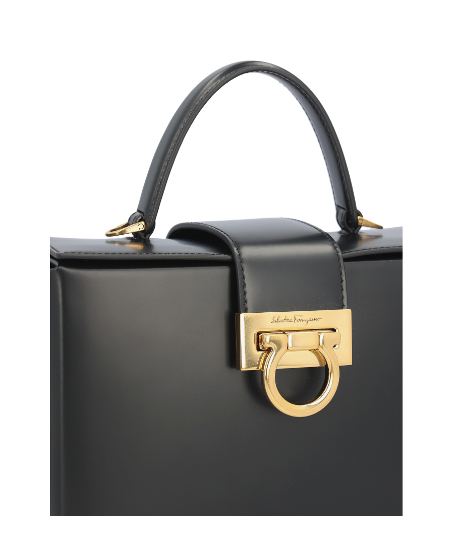 Ferragamo Trifolio Leather Tote Bag In Black