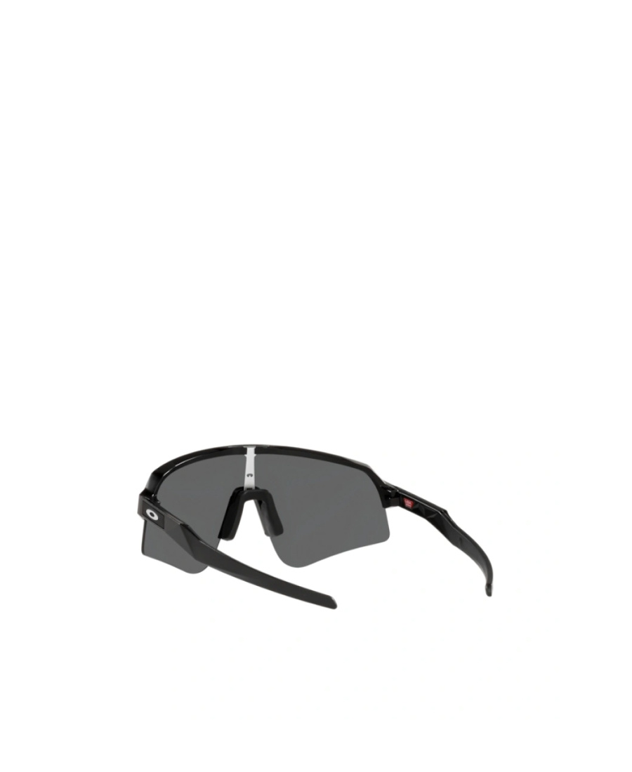 Oakley Geometric Frame Sunglasses In Gray