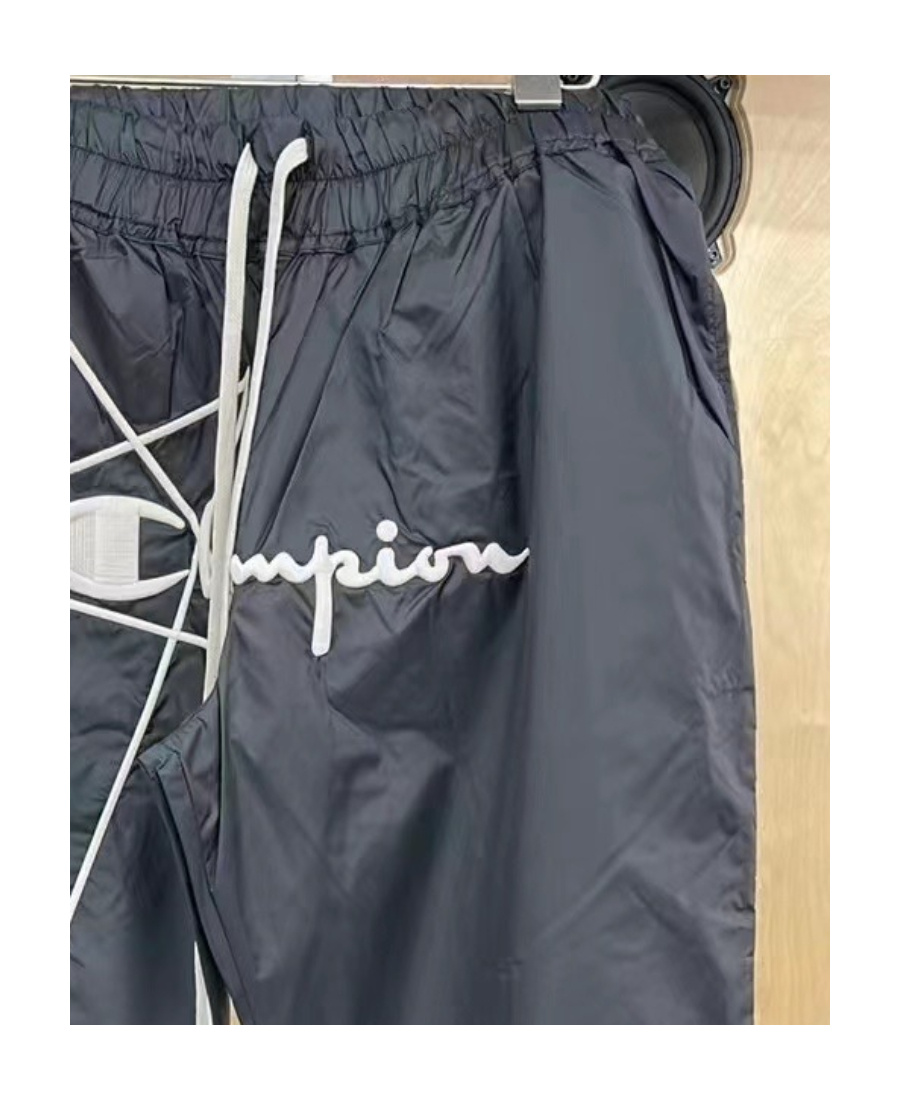 Rick Owens Embroidered Logo Joggers In Black