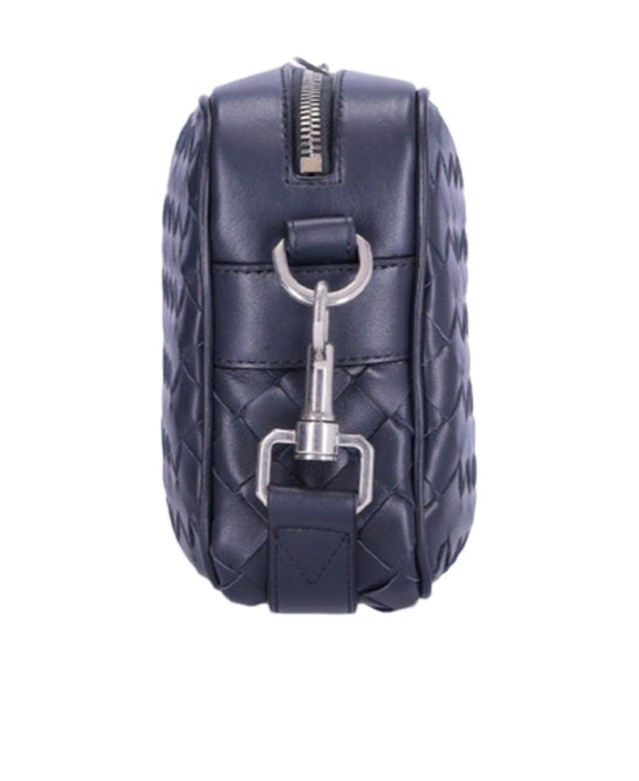 Bottega Veneta Medium Intrecciato Messenger Bag In Blue