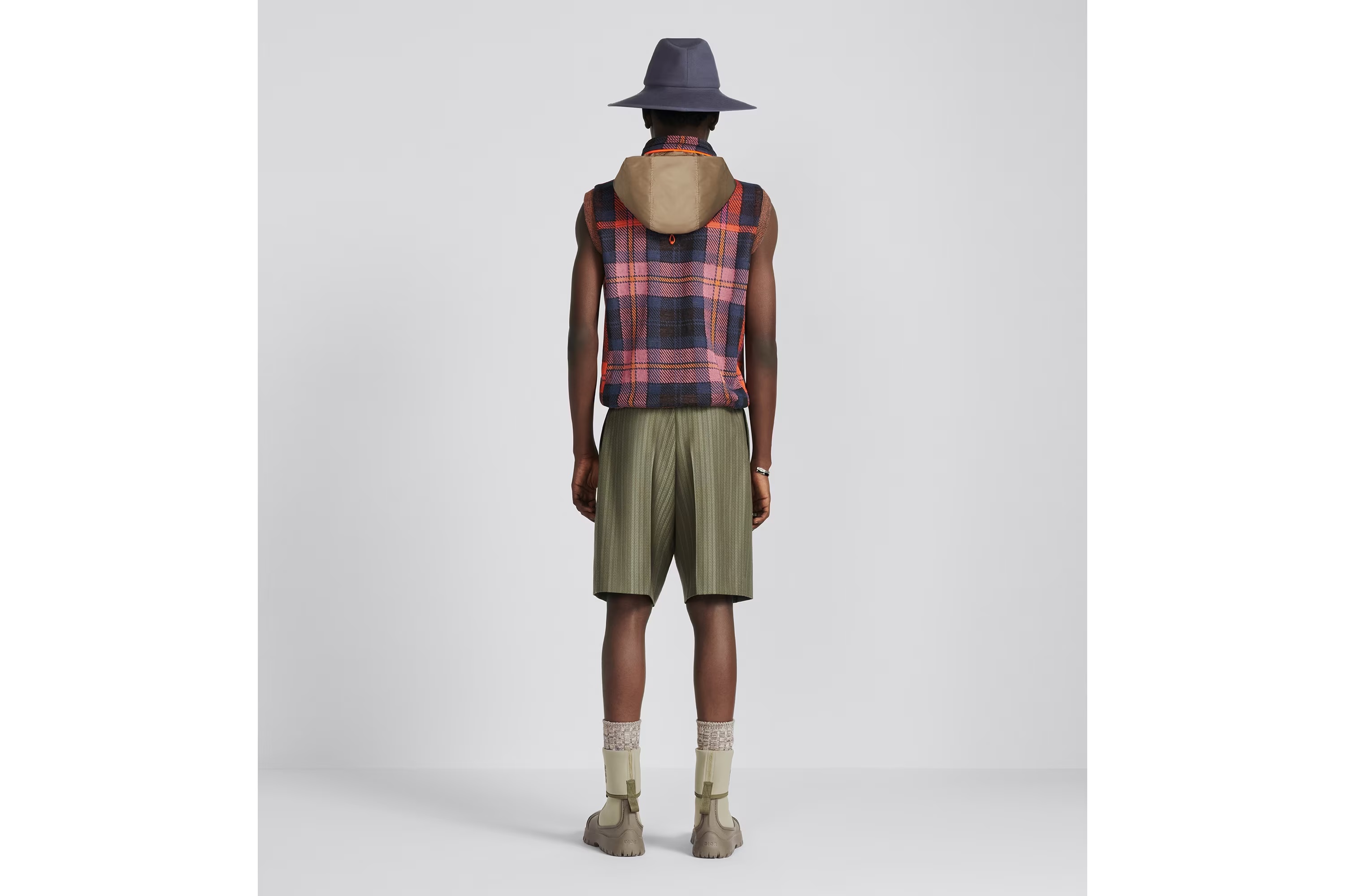 Dior Fold Belt Bermuda Shorts In Gray