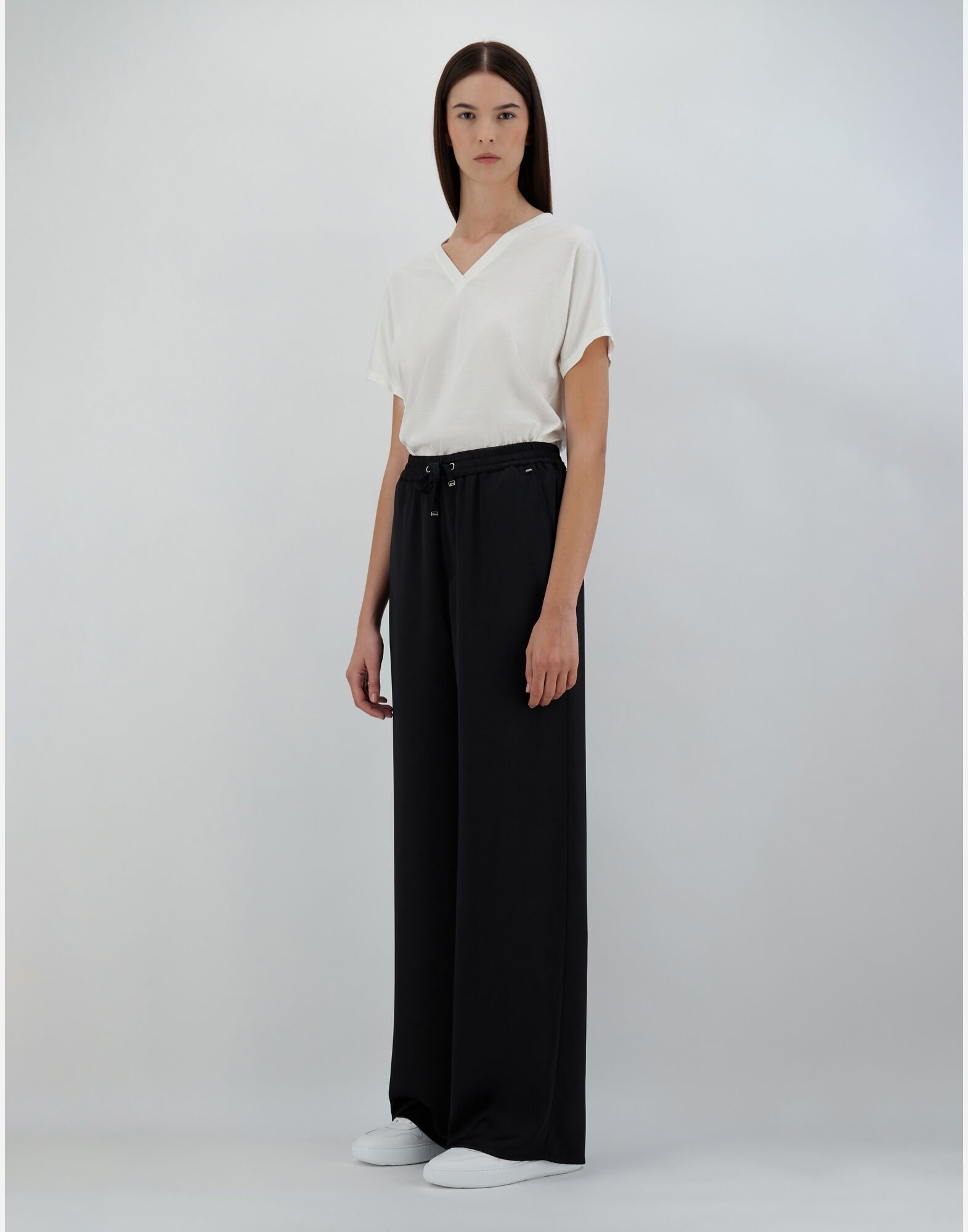 Herno Blue Pants With Elastic Drawstring Waist In Tech Fabric Woman In Black