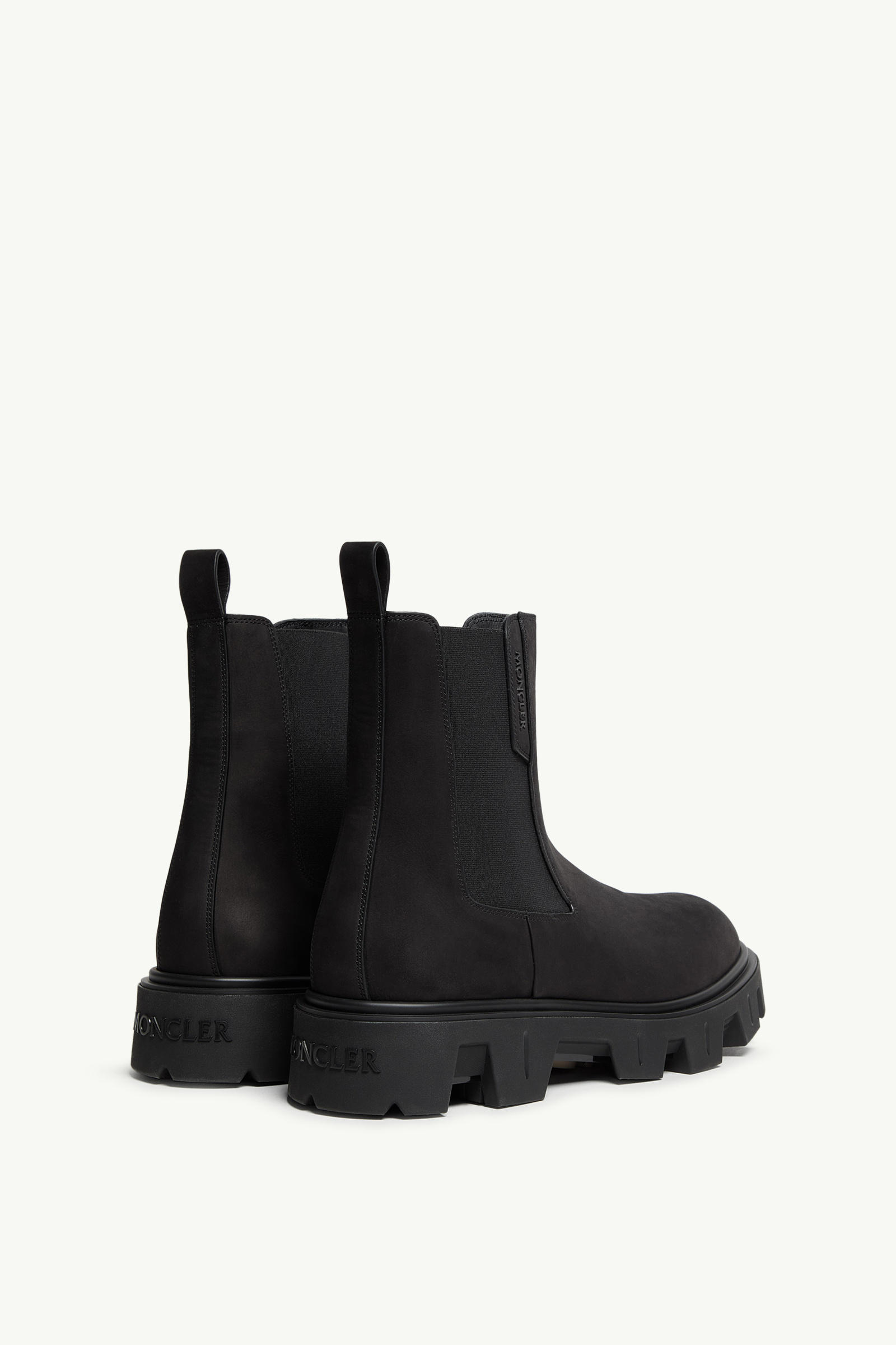 Moncler Peak City Nubuck Chelsea Boots In Black
