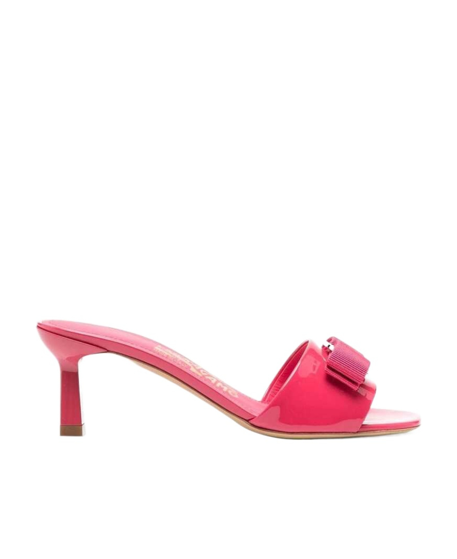 Ferragamo Viva Bow 60mm Mules In Red