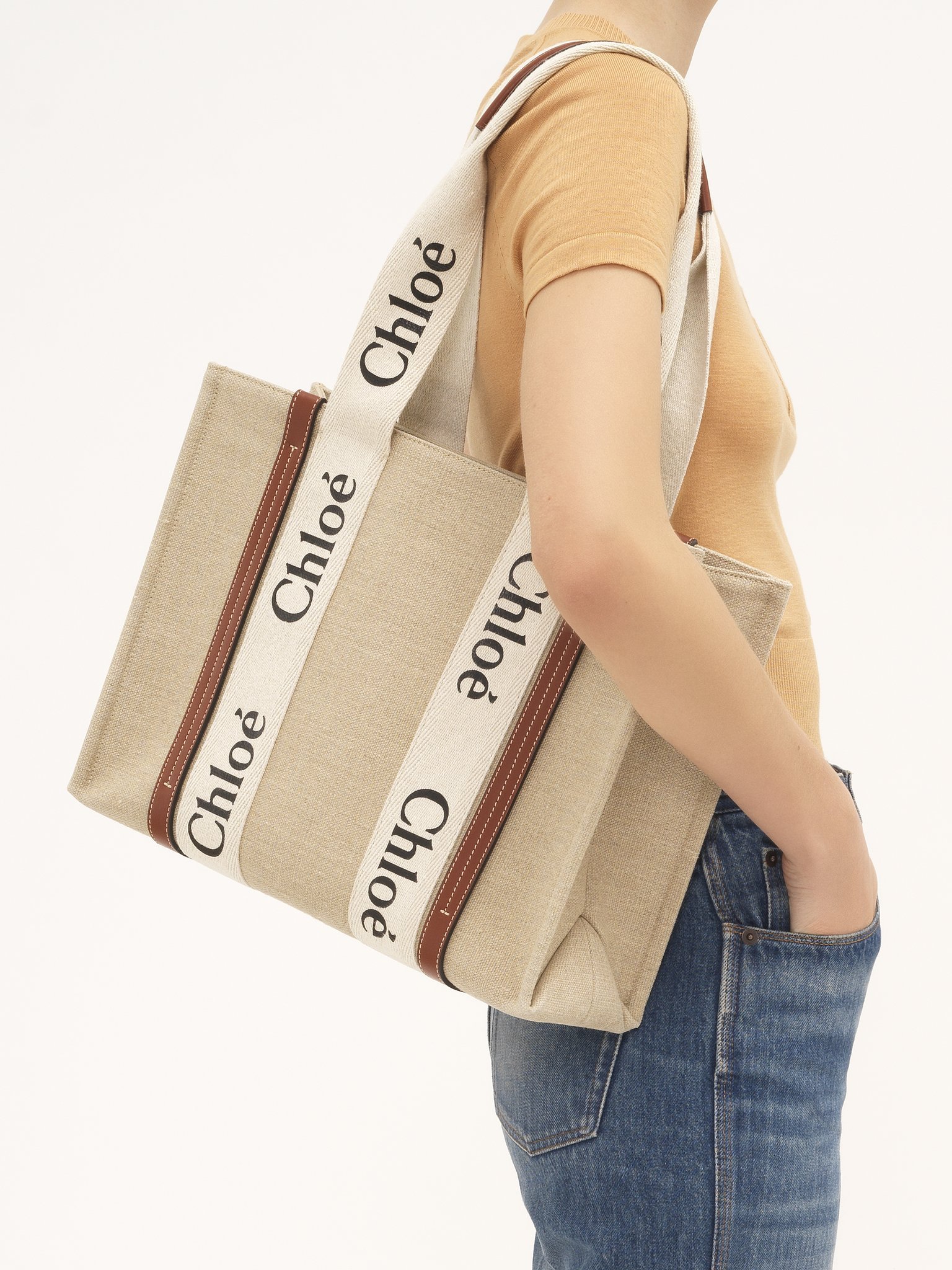 Chloé Logo-strap Tote Bag In Nude