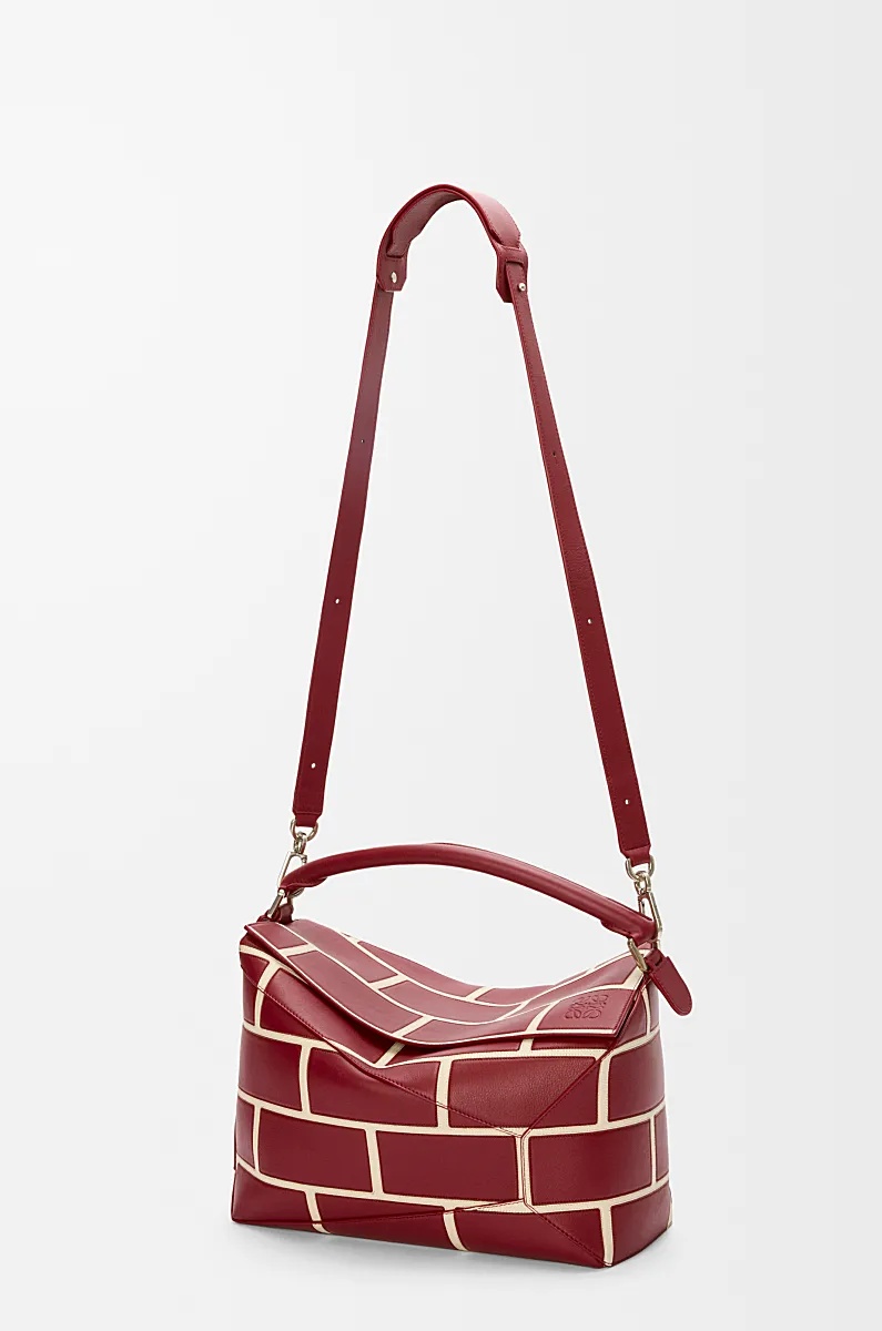 Loewe Large Puzzle Edge Shoulder Bag In Burgundy