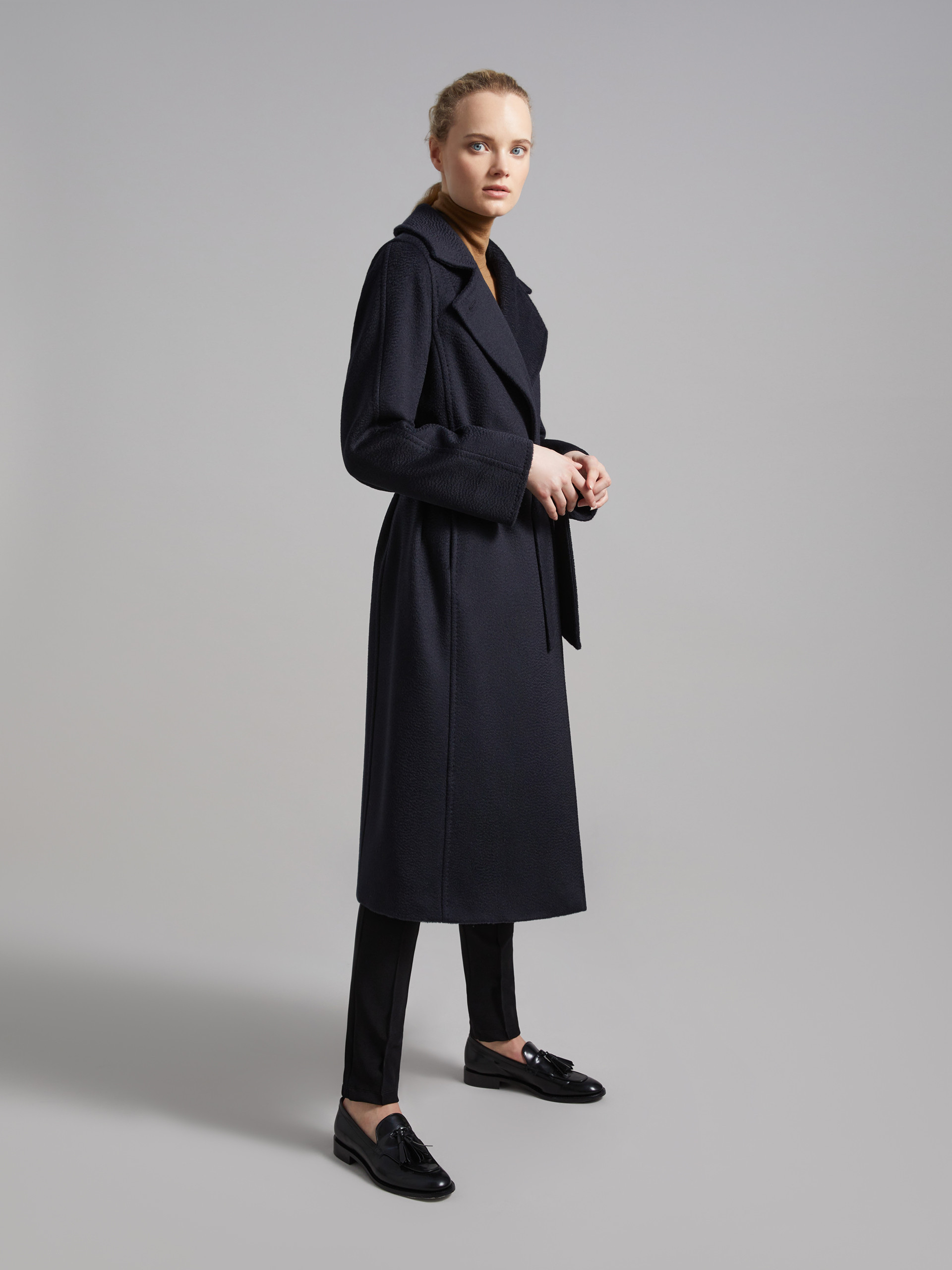 Max Mara Collared Belted Coat In Black