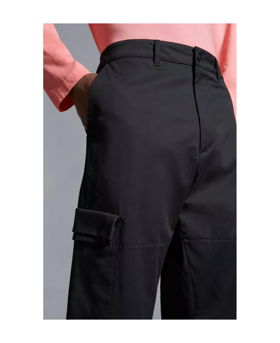 Moncler Straight-leg Cargo Trousers In Black