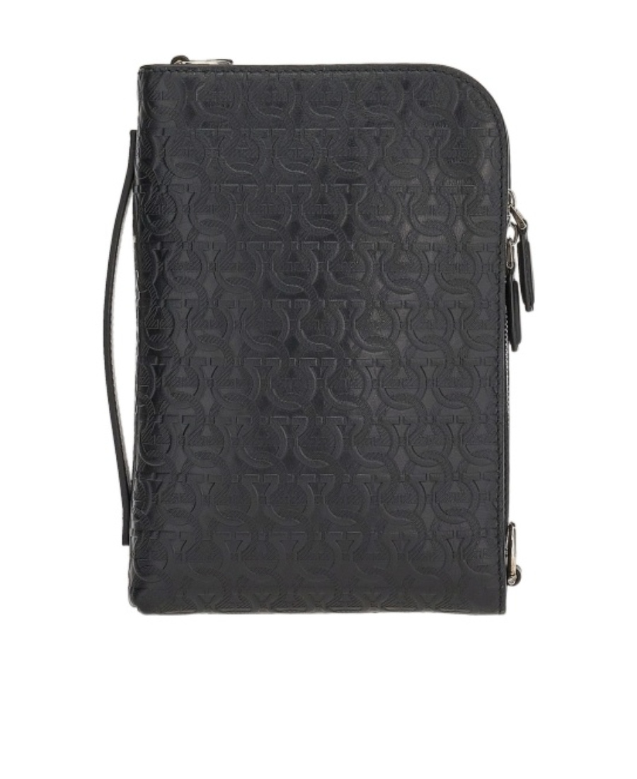 Ferragamo Gancini-embossed Messenger Bag In Black