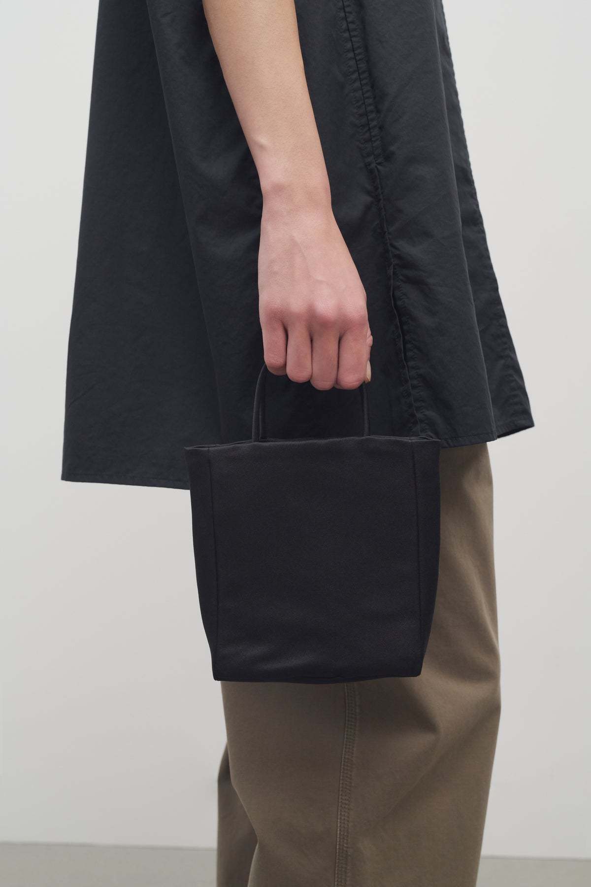 The Row Mini Cecily Tote In Black