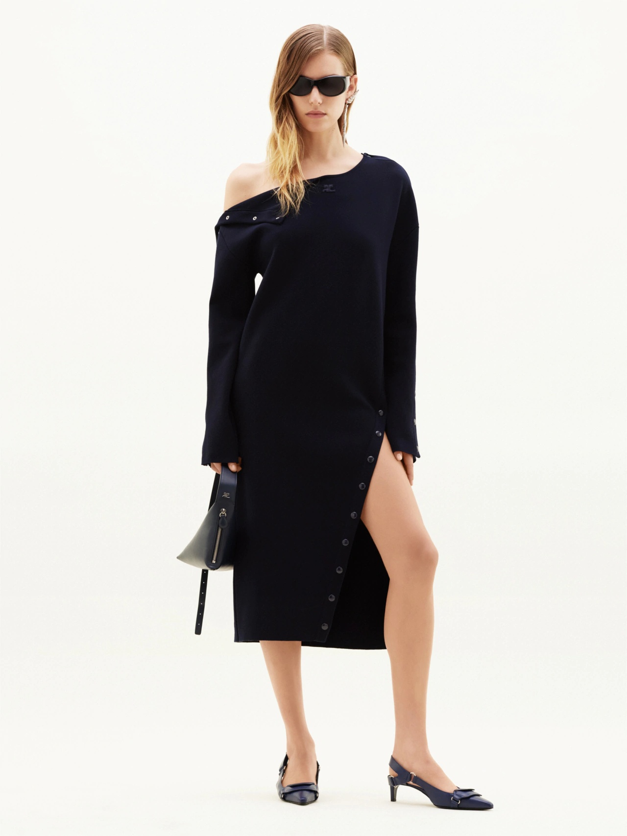 Courrèges Long-sleeve Knitted Midi Dress In Black