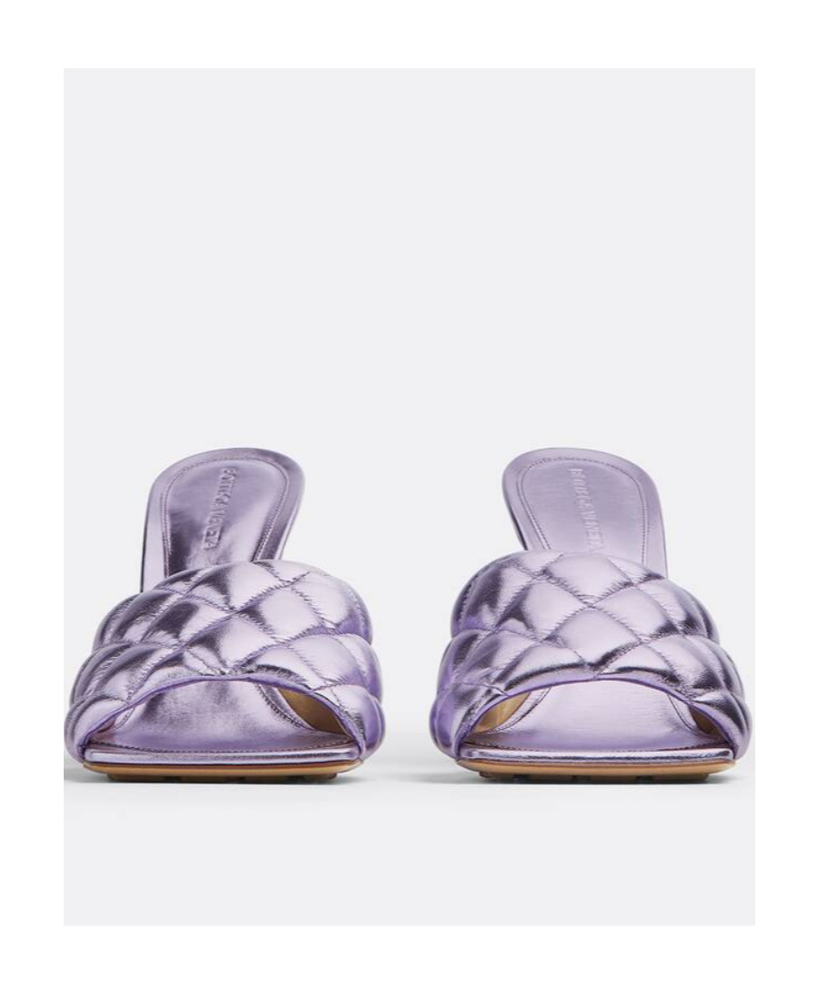 Bottega Veneta Padded Reflection Matelasse Sandals In Purple
