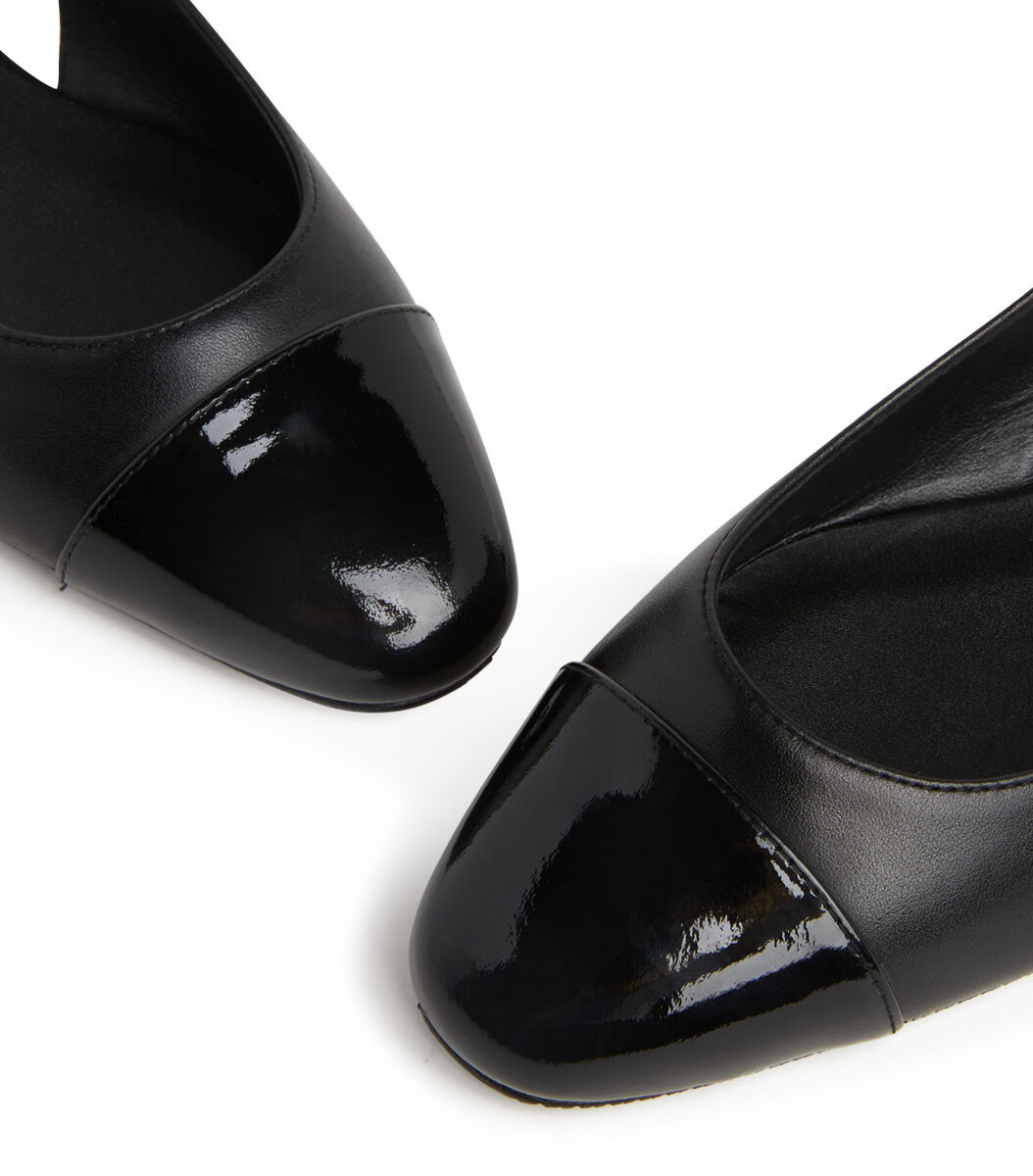 Stuart Weitzman Crystal Flat Shoes Black In Black