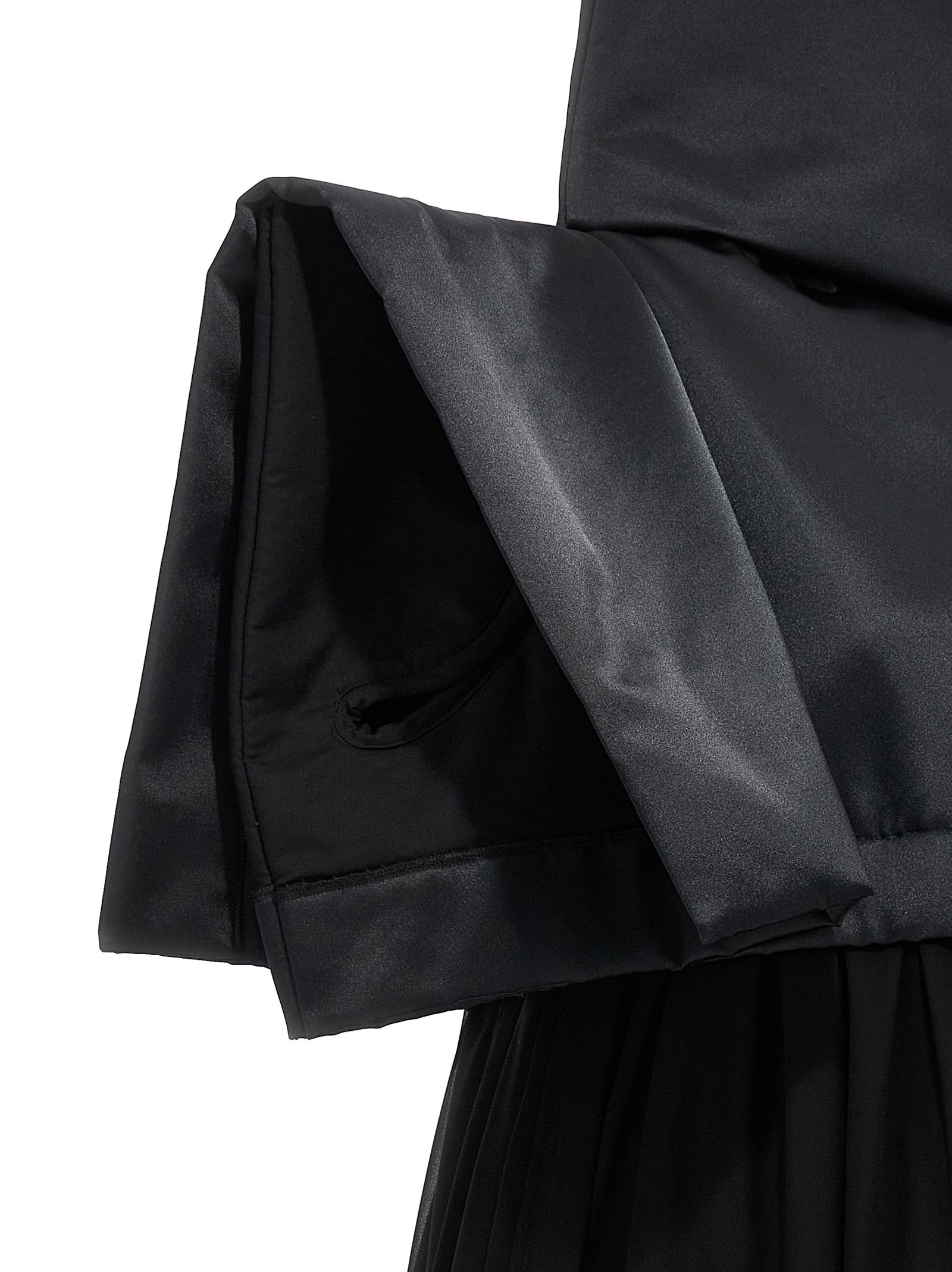 Comme Des Garçons Wide-sleeves Puffball Midi Dress In Black