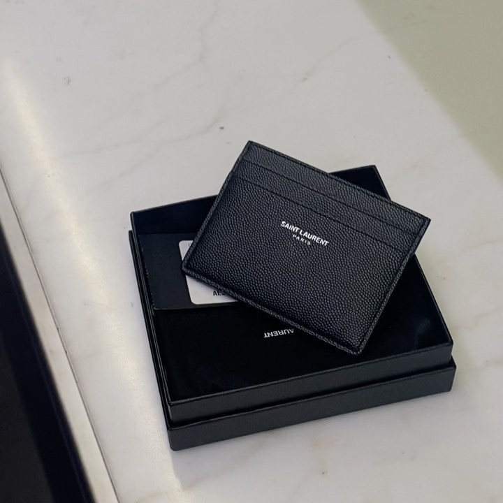 Saint Laurent Black Leather Cardholder In Black