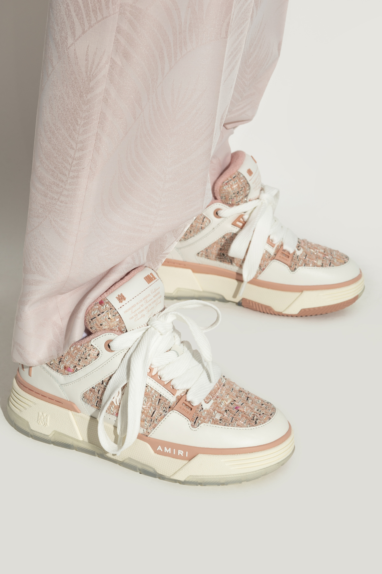 Amiri Lace-up Low-top Sneakers In White