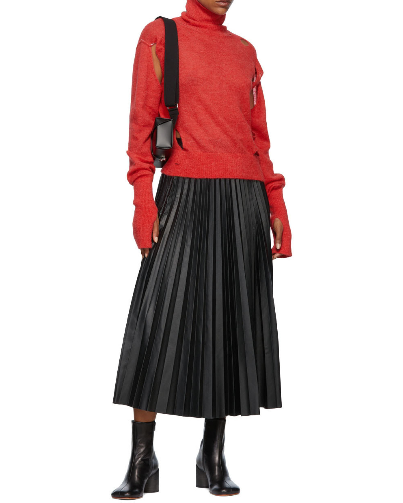 Mm6 Maison Margiela Half Glove Sleeves Turtle-neck Jumper In Red
