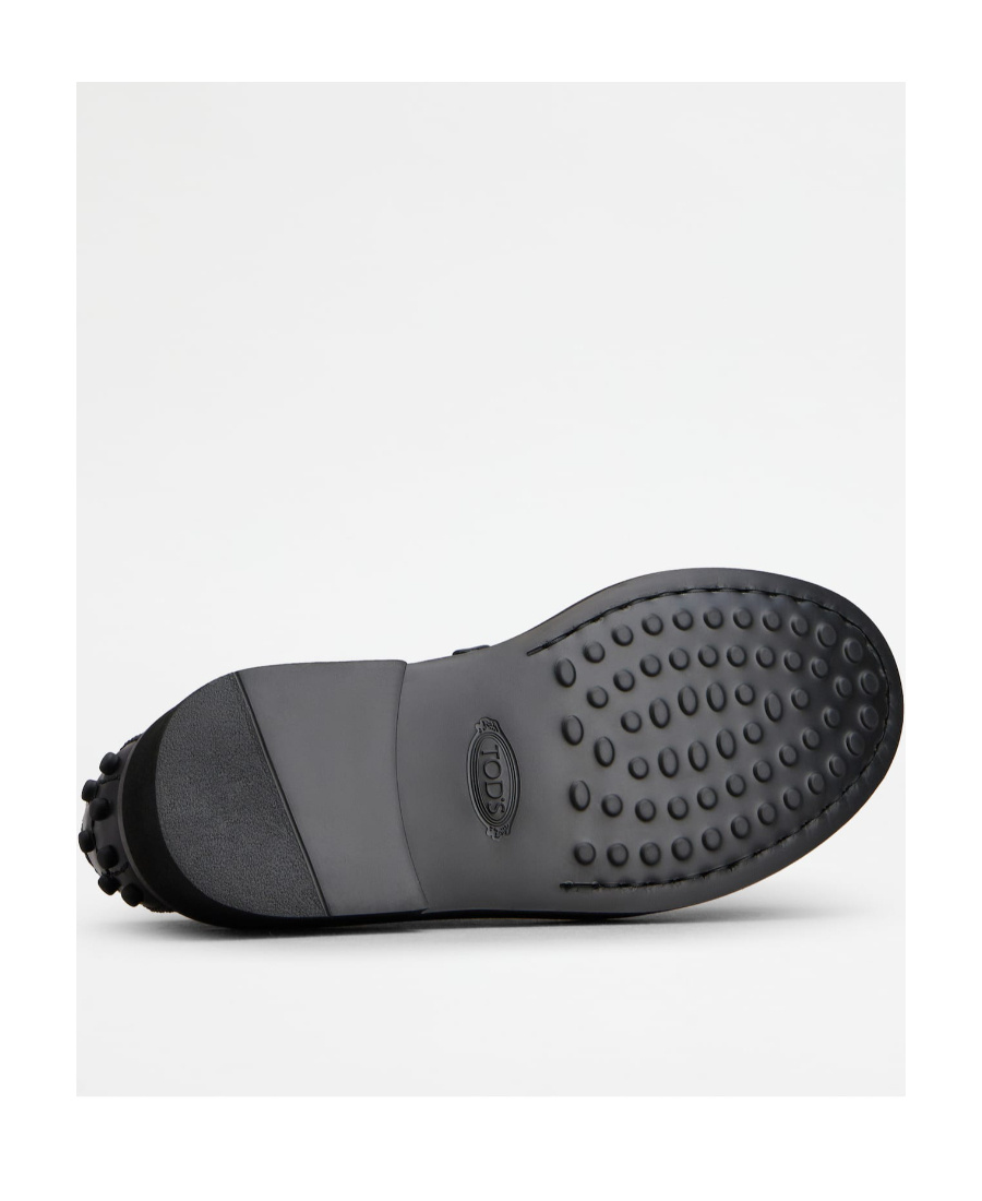 TOD'S TOD'S PENNY-SLOT ROUND TOE LOAFERS 