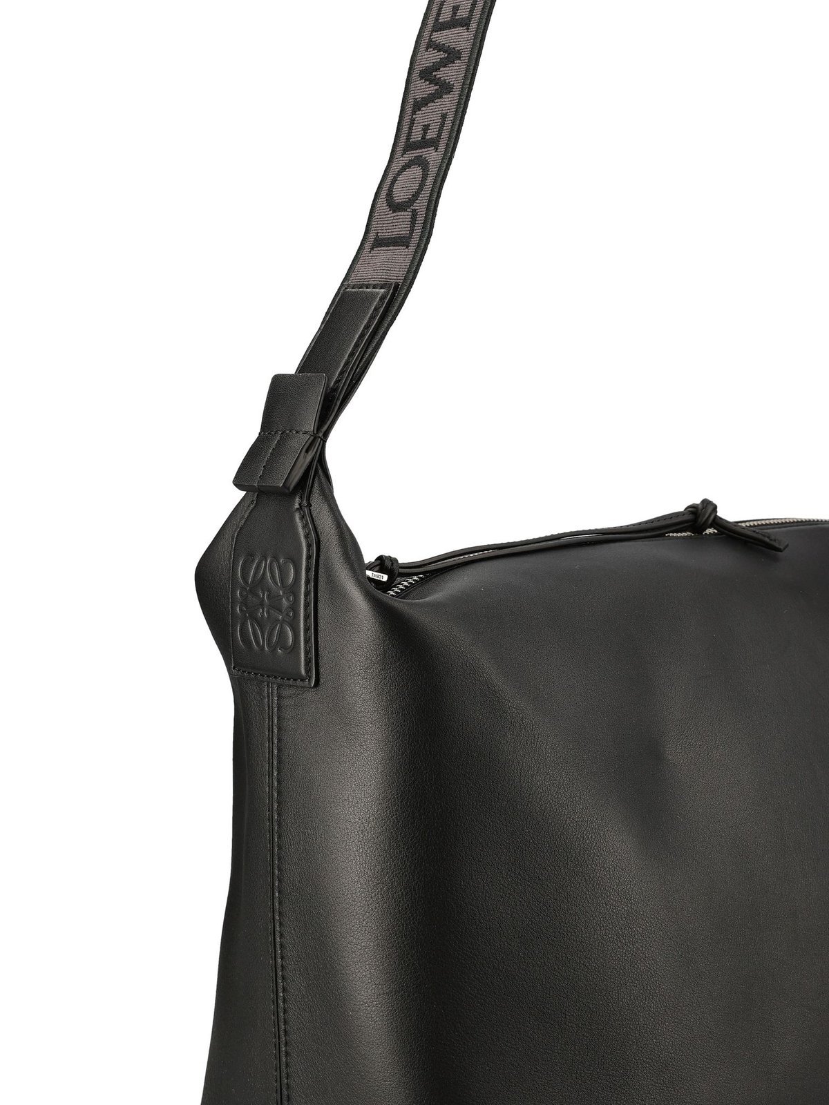 Loewe Cubi Leather Messenger Bag In Black