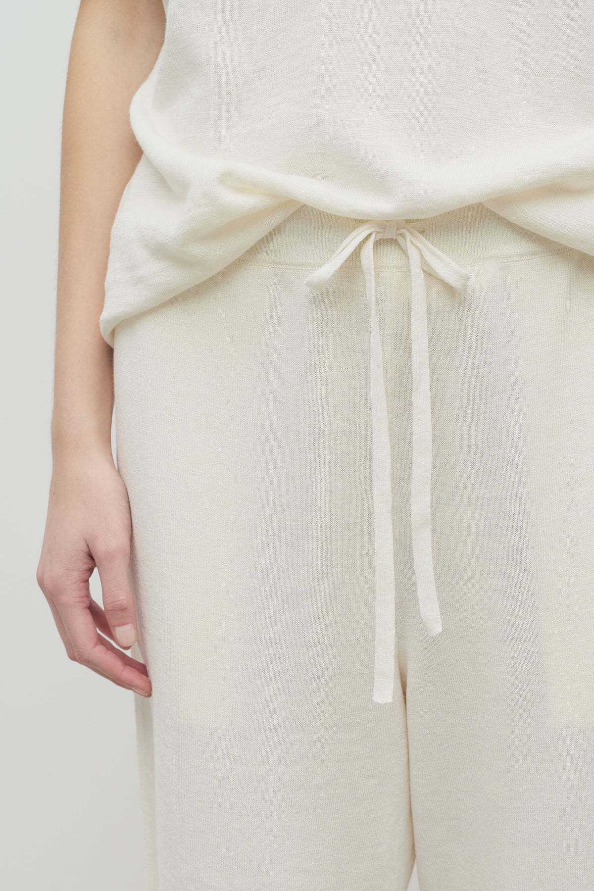 The Row Gala Silk-linen Straight-leg Pants In Pearl Grey